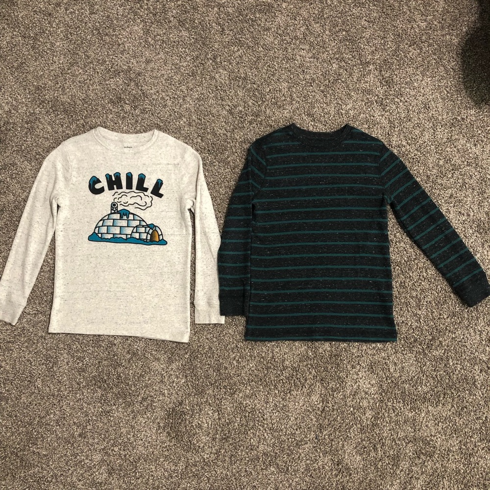 2 Urban Pipeline Boys Thermal Shirts sz S